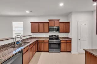 22426 Base Light Dr, Hockley, TX 77447 - Photo 3