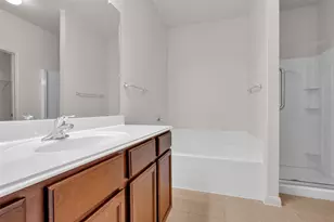 22426 Base Light Dr, Hockley, TX 77447 - Photo 9