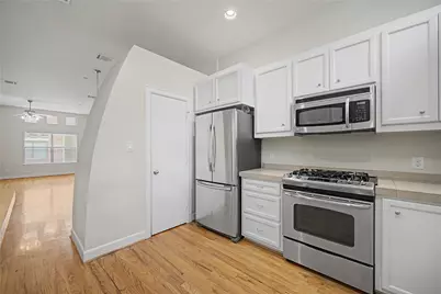 11315 Main Street #1304, Houston, TX 77025 - Photo 17