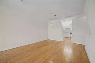 11315 Main St, Houston, TX 77025 - Photo 13