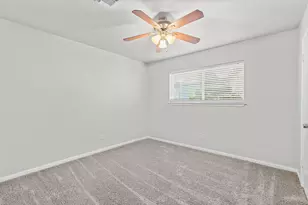 27201 Paula Ln, Conroe, TX 77385 - Photo 27