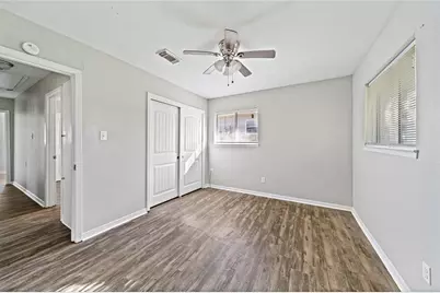 105 Plum St, La Marque, TX 77568 - Photo 3