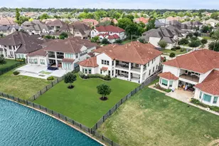 5403 Rouchel Brook Ln, Sugar Land, TX 77479 - Photo 1