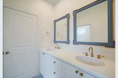 955 W 42nd Street, Houston, TX 77018 - Photo 19