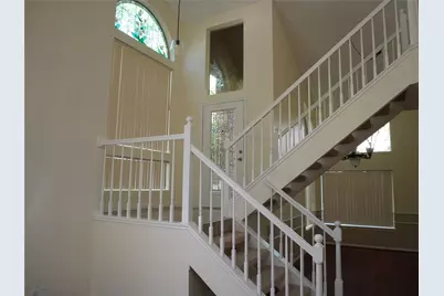 31 N Lakeridge Circle, The Woodlands, TX 77381 - Photo 29