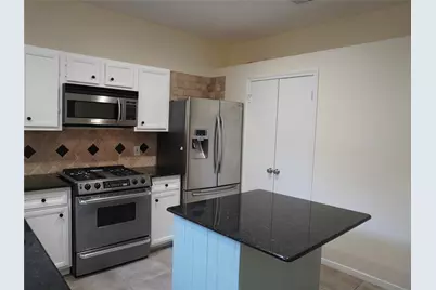 31 N Lakeridge Circle, The Woodlands, TX 77381 - Photo 23