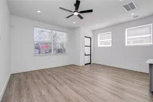 4605 Edison St, Houston, TX 77009 - Photo 9