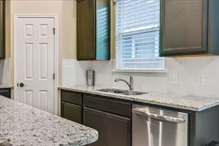 7238 Vanessa Dr, Corpus Christi, TX 78414 - Photo 13