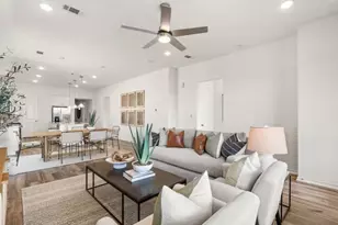 704 Amber Fls Dr, Montgomery, TX 77356 - Photo 5