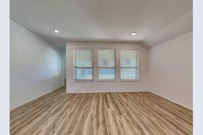 502 Pecan Landing Lane, La Marque, TX 77568 - Photo 3