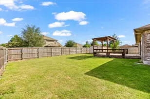 5611 Briar Knoll, New Braunfels, TX 78132 - Photo 37