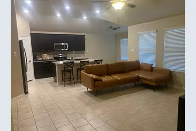 5611 Briar Knoll, New Braunfels, TX 78132 - Photo 5