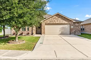 5611 Briar Knoll, New Braunfels, TX 78132 - Photo 5