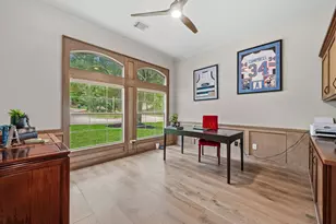 63 W Horizon Ridge Pl, The Woodlands, TX 77381 - Photo 5