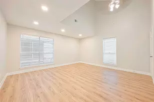 2446 Long Reach Dr, Sugar Land, TX 77478 - Photo 17