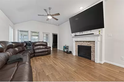 502 Winburn Tide Lane, La Porte, TX 77571 - Photo 13