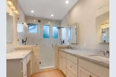 54 Douvaine Ct, The Woodlands, TX 77382 - Photo 23