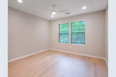 54 Douvaine Ct, The Woodlands, TX 77382 - Photo 31