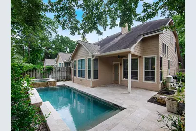 54 Douvaine Ct, The Woodlands, TX 77382 - Photo 9