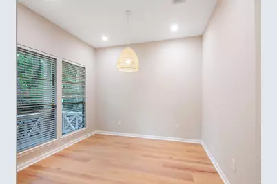 54 Douvaine Ct, The Woodlands, TX 77382 - Photo 13