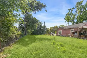 1105 Evelyn St, Houston, TX 77009 - Photo 5