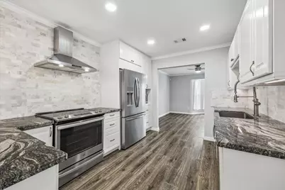 1635 W Sam Houston Parkway S, Houston, TX 77042 - Photo 9