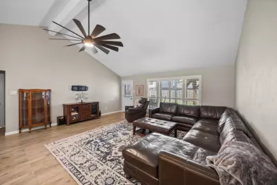 2419 Pebbledowne Circle, Sugar Land, TX 77478 - Photo 9