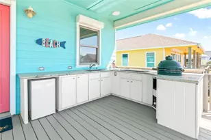 118 Velasco Shores, Surfside Beach, TX 77541 - Photo 7