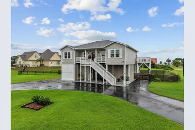 4 Shore Acres Circle, Shoreacres, TX 77571 - Photo 3