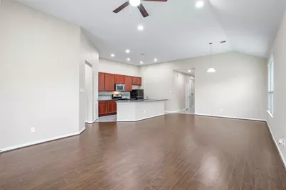 6530 Bayliss Valley Lane, Katy, TX 77449 - Photo 13