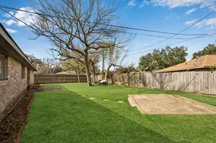 308 Brandywyne Dr, Friendswood, TX 77546 - Photo 23