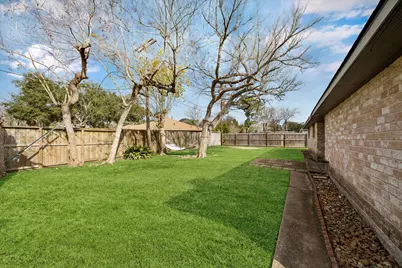 308 Brandywyne Drive, Friendswood, TX 77546 - Photo 25