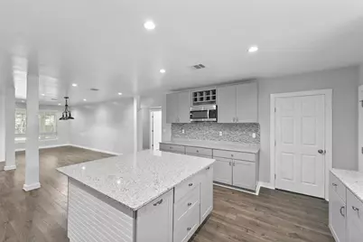 381 County Road 3404, Cleveland, TX 77327 - Photo 13