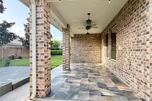 572 Southampton Ln, League City, TX 77573 - Photo 33