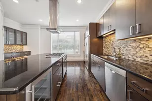 1012 Stanford St, Houston, TX 77019 - Photo 17