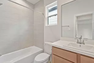 9211 Washington Hts St, Houston, TX 77063 - Photo 19