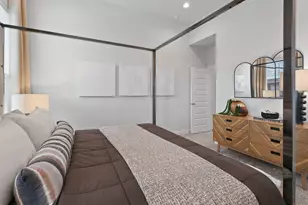 9211 Washington Hts St, Houston, TX 77063 - Photo 13