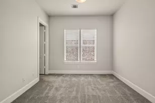 8711 Oak Kolbe Ln, Houston, TX 77080 - Photo 39