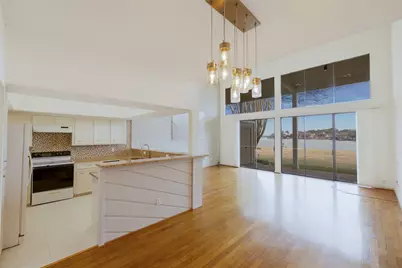 135 April Point Drive S, Conroe, TX 77356 - Photo 17