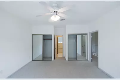 135 April Point Drive S, Conroe, TX 77356 - Photo 35