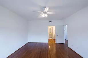 135 April Point Dr S, Conroe, TX 77356 - Photo 25