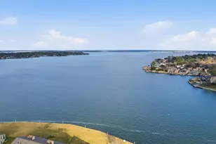 135 April Point Dr S, Conroe, TX 77356 - Photo 43