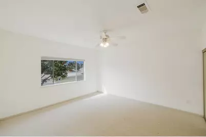 135 April Point Drive S, Conroe, TX 77356 - Photo 33