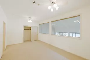 135 April Point Dr S, Conroe, TX 77356 - Photo 31