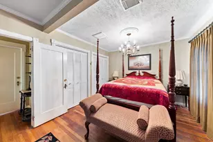 2222 N Main St, Highlands, TX 77562 - Photo 27