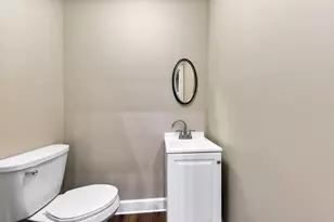 2222 N Main St, Highlands, TX 77562 - Photo 31