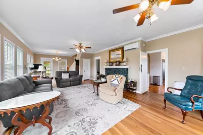 2222 N Main Street, Highlands, TX 77562 - Photo 11