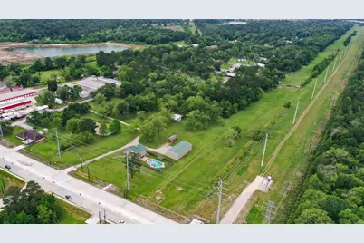 2222 N Main Street, Highlands, TX 77562 - Photo 43