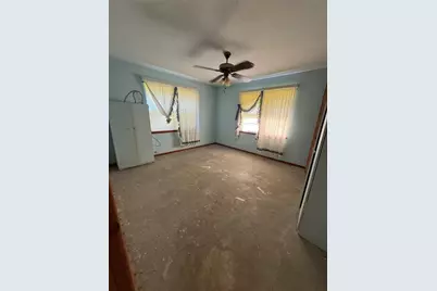 416 Mertie, Palacios, TX 77465 - Photo 11