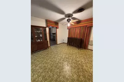 416 Mertie, Palacios, TX 77465 - Photo 3